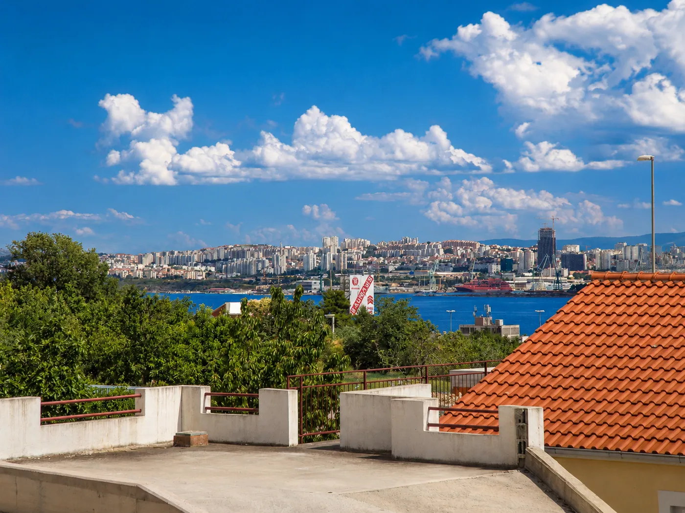 Blick auf die Kaštelaner Bucht